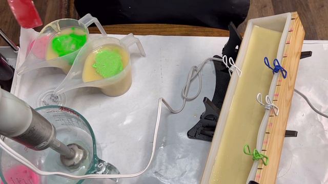 Soaping with Sandi: Coconut Lime Verbena смотреть онлайн