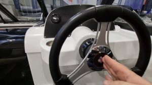 ТЕСТИРУЕМ КАЮТУ. КАТЕР PHOENIX 560 для путешествий и рыбалки. Обзор и впечатления. СПЭВ