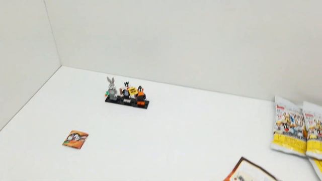 LEGO LOONEY TUNES Blind Bags!