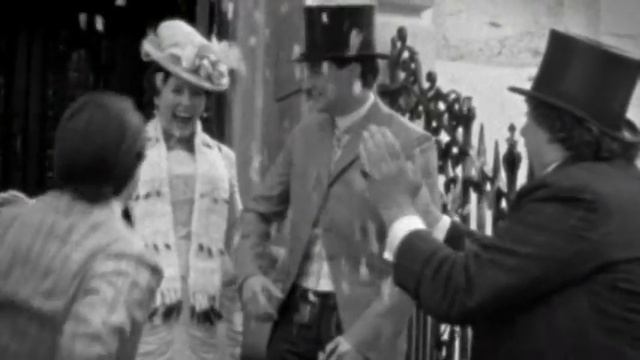 Перси Кортни история ироническая
Канцлер Ги смотреть онлайн