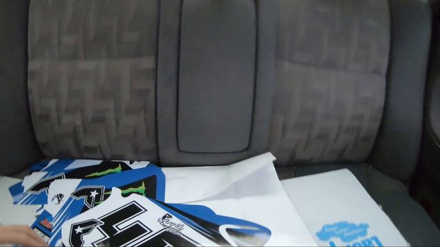 Как клеить наклейки для мотокросса смотреть онлайн