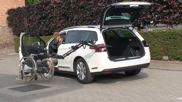 Citroên C5 with ROBOT 201 смотреть онлайн