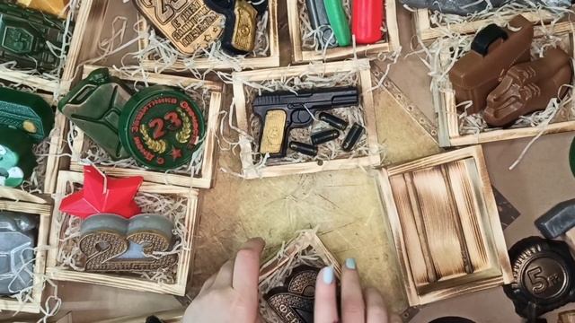 Что подарить мужчине на 23 февраля | Идеи подарков своими руками | мыло | ящики из дерева | упаковк смотреть онлайн