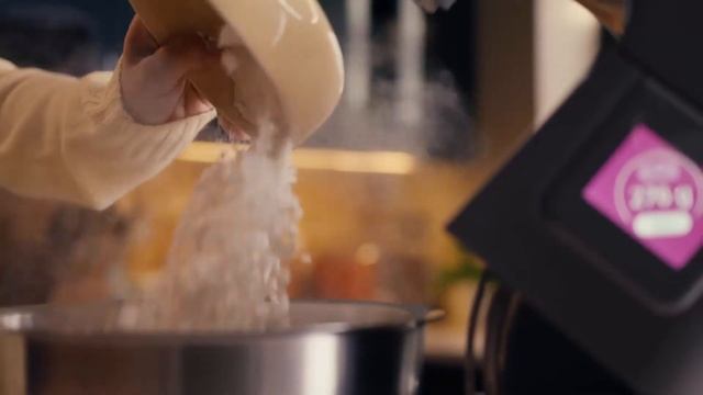 ??Kenwood Titanium Chef Patissier XL Stand Mixer UK for Baking | Powerful Food Mixer with K-Beater смотреть онлайн