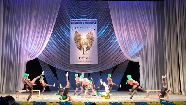 Пятки горят 4.06.17 "Гранд-Виват" European Festival смотреть онлайн