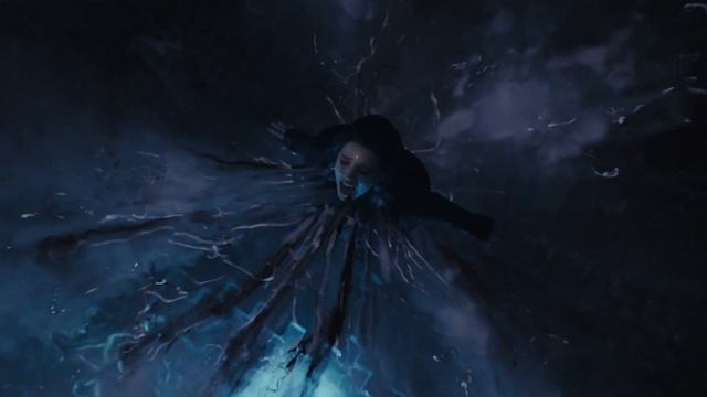 The Scenes Raven (S03) смотреть онлайн