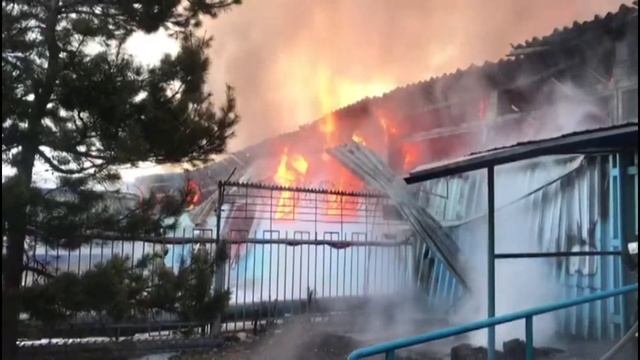 Пожар Аэропорт смотреть онлайн