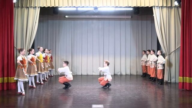 Белорусский танец «Крыжачок», исп АНТ «Сибирский перепляс» смотреть онлайн