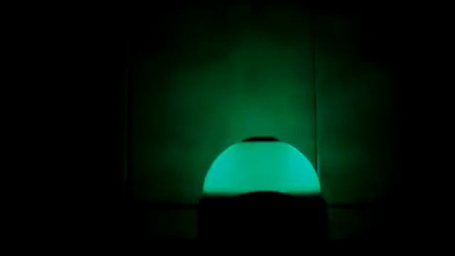 LED projekcinis laikrodis (Светодиодный ночник-часы проекционные) смотреть онлайн