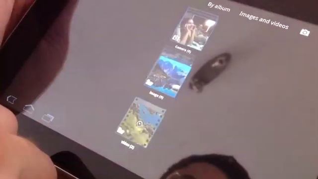 Είδαμε το Huawei MediaPad από τη Wind смотреть онлайн