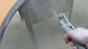 Пескоструй Булат в работе