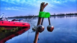 ЛОВЛЯ НАЛИМА ВЕСНОЙ НА ДОНКИ!!! РЫБАЛКА С НОЧЁВКОЙ НА ДИКОМ БЕРЕГУ