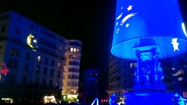 Праздник света в Лионе. Франция 5) 07.12.2014 смотреть онлайн