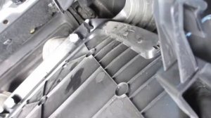 KIA sportage 3  как снимать подголовник