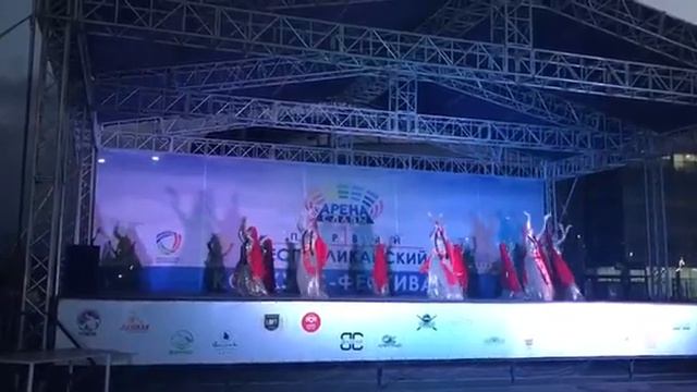 Красивейший танец смотреть онлайн