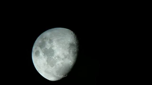 Moon - Bresser Venus 76/700 смотреть онлайн