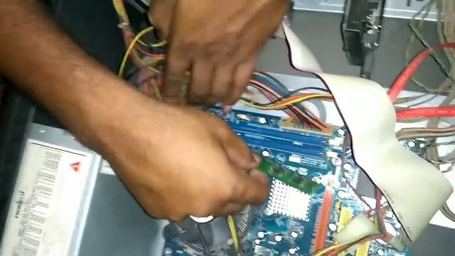 How To Fix No Signal Problem In PC | Power Saving Mode Problem In PC | No Signal on Computer Monite смотреть онлайн
