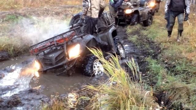 Квадроциклы Cf 500,Cf800,покатушки большой луг мельничная падь иркутск,грязь