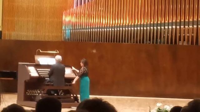 Как звучит орган