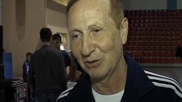 Лучшие боксеры померялись силами в Череповце смотреть онлайн