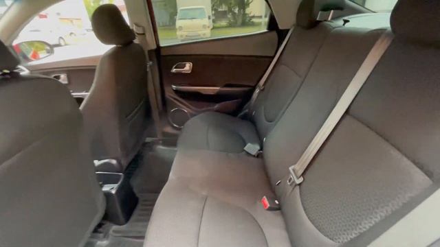 Kia/Rio/2011 Седан III /4-speed 1.6 AT (123 л.с.) Видеообзор Казбека Чаплаева ! смотреть онлайн