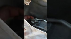 Не открывается пассажирская передняя дверь лада гранта