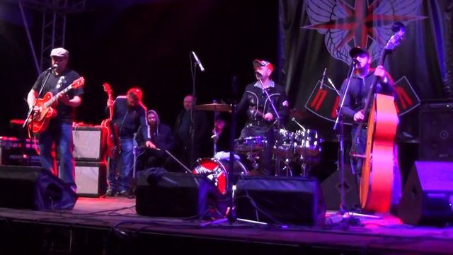 Mister Twister - Подруга рокера /У самого синего моря смотреть онлайн