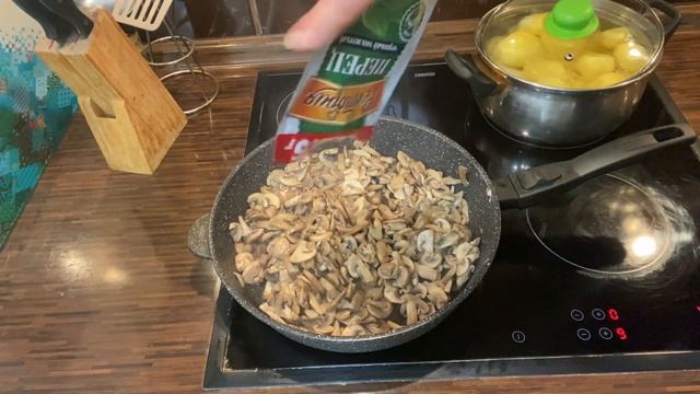 Постная картофельная запеканка с грибами!! смотреть онлайн