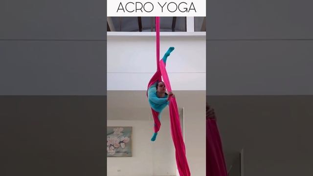 Aerial Fly Yoga: Acro Yogi's Leg Splits Mastery смотреть онлайн