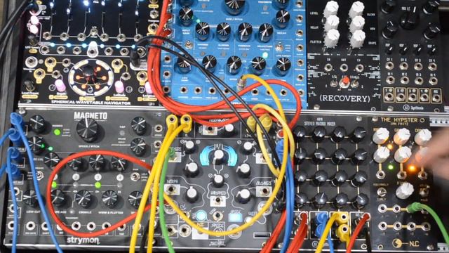 AI018 Eurorack Stereo Matrix Mixer Demo Video смотреть онлайн
