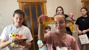 ЕДЕМ НА КОНЦЕРТ , ТАНЦУЕТ ЖЕНЕЧКА.  ПОДАРКИ  НА 8 МАРТА. ТОЛЬКО НУЖНЫЕ.  8.03.24.