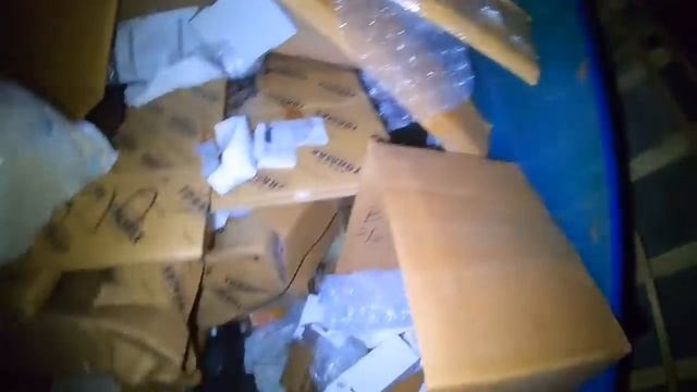 Dumpster Diving - Trash Pickin n Siftin Treasure смотреть онлайн