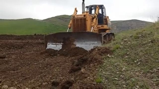 Трактор Бульдозер сможет ли очистит горных дорог I Bulldozer tractor смотреть онлайн
