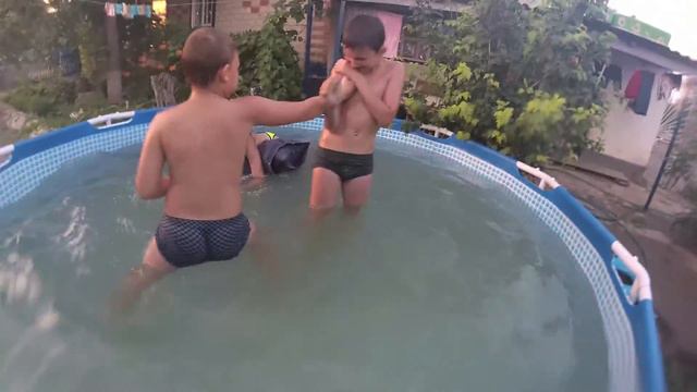 Клуб юных водолазов. смотреть онлайн