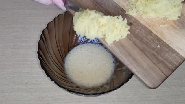 ВАРЕНИКИ картофельные с куриными ПОТРОХАМИ. ПРОСТО, ДОСТУПНО всем. смотреть онлайн