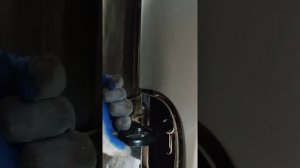 Куда вкручивается буксировочный болт в Skoda A5.