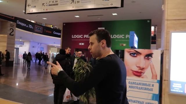 КАК ПОЗНАКОМИТЬСЯ С ДЕВУШКОЙ. Реальные Примеры Знакомств. Как правильно познакомиться с девушкой смотреть онлайн