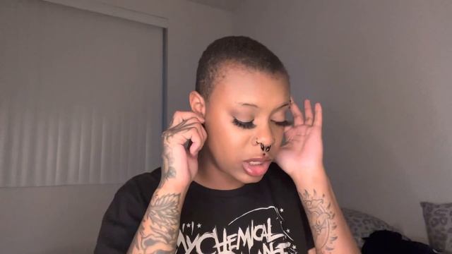 STRETCHING MY EARS TO 20MM | 13/16” смотреть онлайн