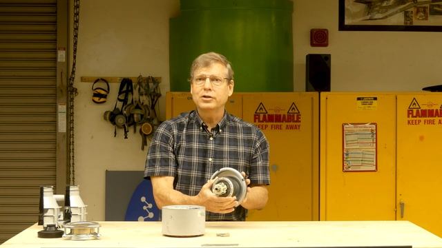Break It Down: What's Inside Garbage Disposals? смотреть онлайн