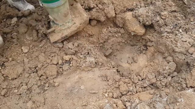 Трамбование СЫРОЙ ГЛИНЫ Вибротрамбовкой Wacker Neuson BS 60-2i смотреть онлайн