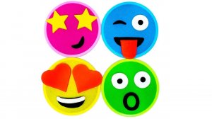 Смайлики из Кинетического Песка с игрушками Три Кота, Герои в Масках, Маша и Медведь, МиМиМишки