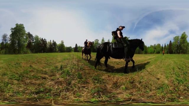 Поход верхом на лошадях. Тайга, лес. Дикая природа России. 360 видео. смотреть онлайн