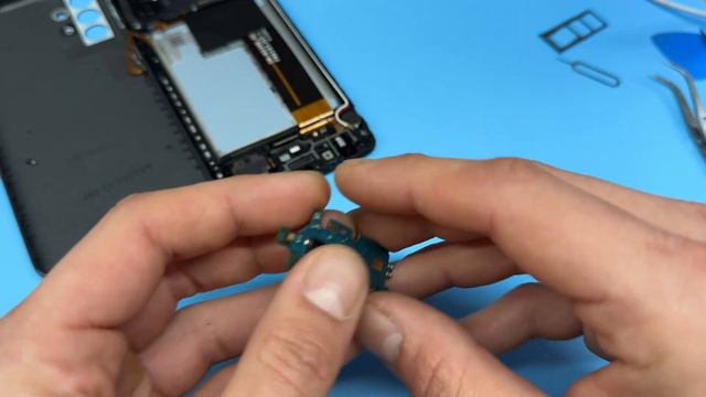Замена разъема Samsung A13 Charge Port Replacement