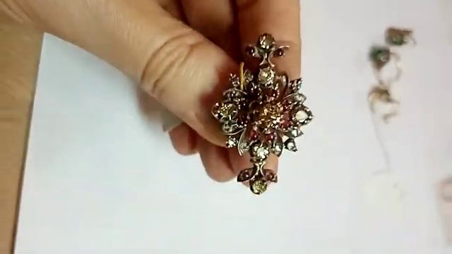 брошь 56 проба 3 карата бриллианты Рубины цена 18000$ смотреть онлайн