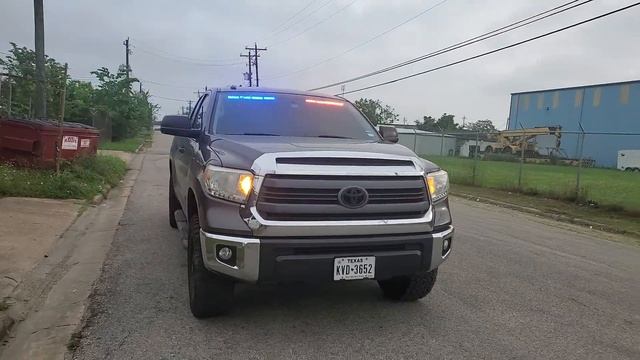 2014 Toyota Tundra Feniex Police Lights by EFS Houston Emergency Fleet Service смотреть онлайн