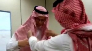 Одеть арафатку по арабски с кольцом.wmv