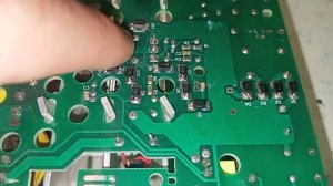 Ремонт  автомобильного зарядного устройства 12 вольт. Часть.1.