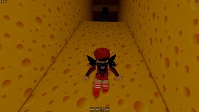 СТРАШНАЯ КРЫСА ОХОТИТЬСЯ на МЕНЯ в Роблокс! ► Побег из сыра лабиринта Cheese Escape Roblox смотреть онлайн