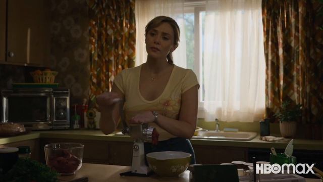 Elizabeth Olsen in HBO Max's 'Love and Death' teaser смотреть онлайн