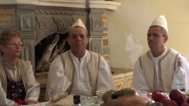 Kushtuar FATMIR KOKES marres VALTER SHABANAJ, Krojet e Velces.Aud.Artur Dhamo смотреть онлайн